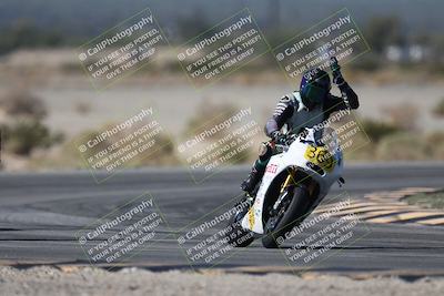 media/Oct-05-2025-CVMA (Sun) [[beeef4f201]]/Race 3-Amateur Supersport Middleweight/